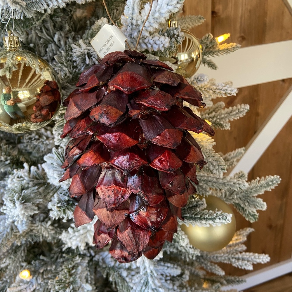 Set of 12 Faux Pinecone Ornaments NWT